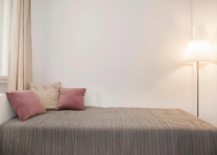 Christine-2 Bedrooms Apartment In The Downtown